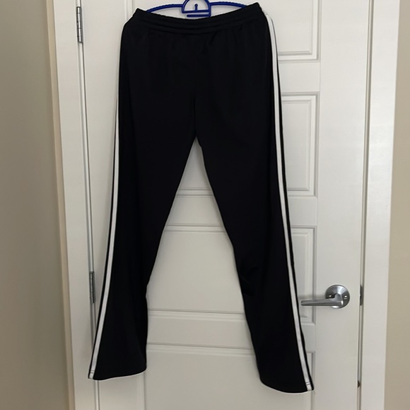 Adidas Boys Track/ Sweat Pants (Boy size L) - Picture 2 of 5